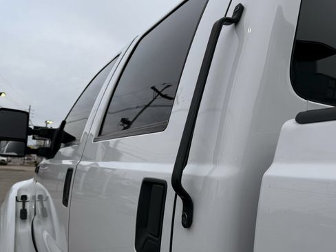 Used 2012 Ford F650 2WD Crew Cab Super Duty image 24