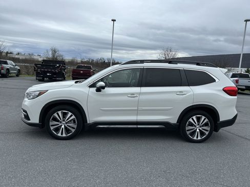 Used 2021 Subaru Ascent Limited w/ Technology Package image 4