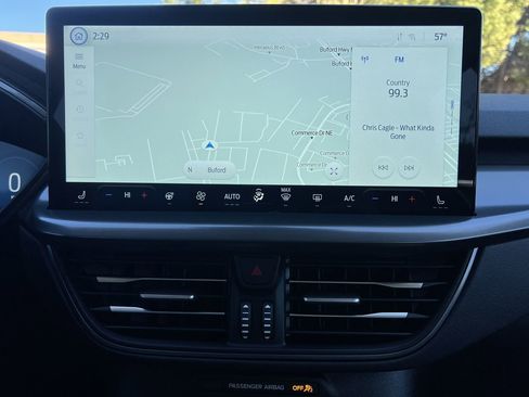 New 2025 Ford Escape Active w/ Active Premium Tech Pack image 4