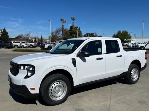 New 2026 Ford Maverick XL FWD image 8
