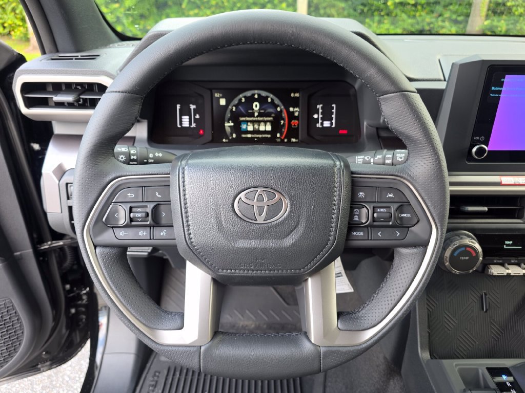 New 2026 Toyota 4Runner SR5 AWD/4WD image 28