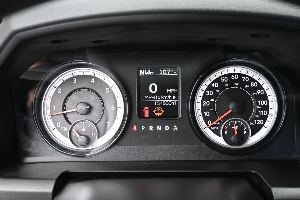 Used 2014 RAM 1500 Classic SLT RWD image 17