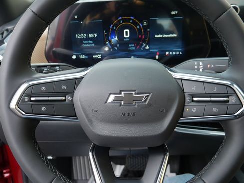 New 2026 Chevrolet Equinox ACTIV w/ Convenience Package III image 12