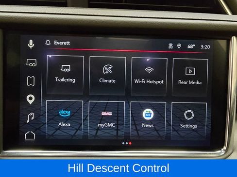 Used 2023 GMC Yukon Denali w/ Advanced Technology Package AWD/4WD image 21