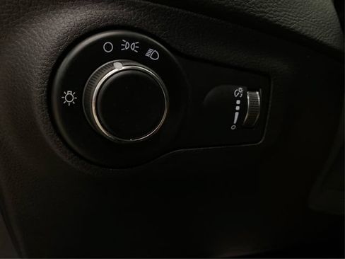 Used 2018 Jeep Compass Sport AWD/4WD image 23