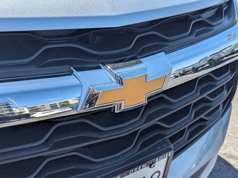 Used 2025 Chevrolet Blazer LT AWD/4WD image 11