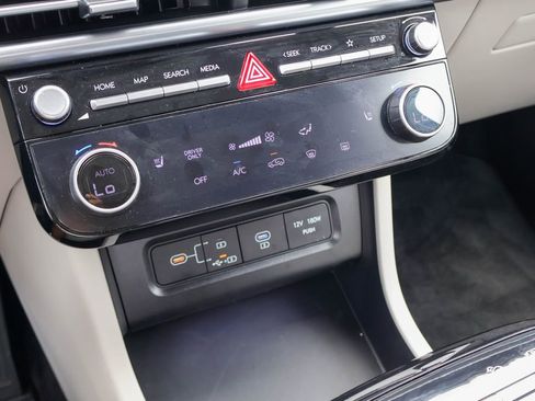 Used 2025 Hyundai Tucson SEL AWD/4WD image 16