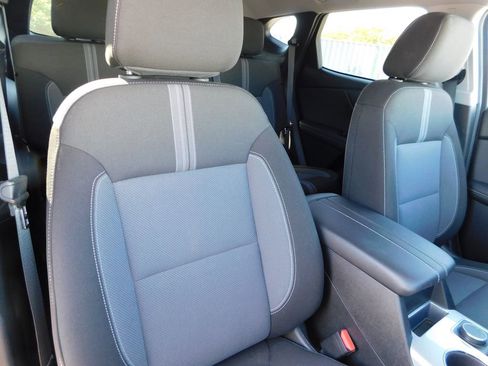 Used 2024 Chevrolet Blazer LT w/ Convenience Package FWD image 19