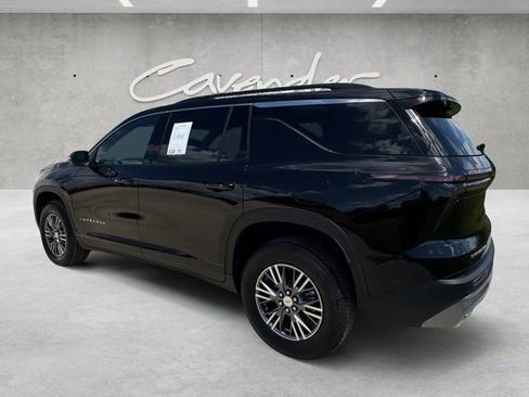 Used 2026 Chevrolet Traverse LT w/ Driver Confidence Package FWD image 14