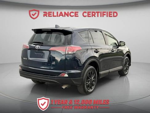 Used 2017 Toyota RAV4 LE AWD/4WD image 8
