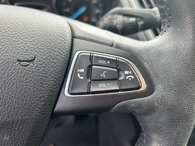 Used 2019 Ford Escape Titanium AWD/4WD image 17