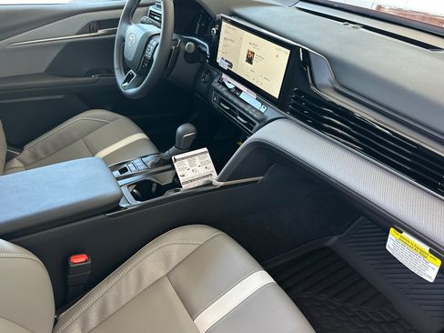 Certified 2026 Toyota Camry SE w/ Multimedia Upgrade Package FWD image 15