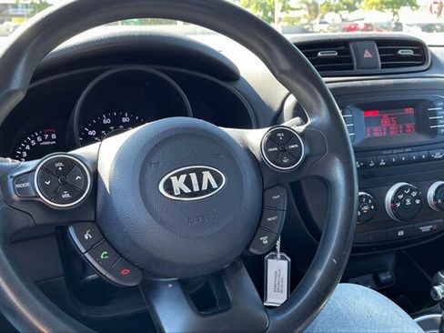 Used 2015 Kia Soul + w/ Eco Package FWD image 9