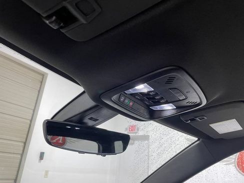 Used 2023 Chevrolet Traverse RS w/ LPO, Floor Liner Package AWD/4WD image 18