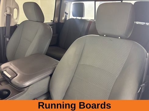 Used 2018 RAM 2500 SLT image 10