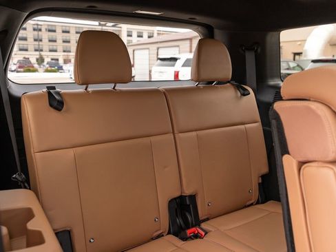 Certified 2025 Hyundai Santa Fe Limited image 19