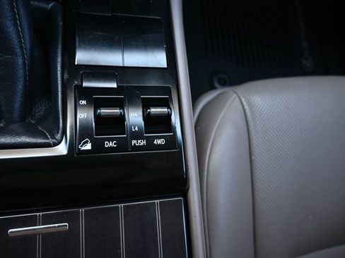 Certified 2021 Lexus GX 460 Premium w/ Premium Package AWD/4WD image 36