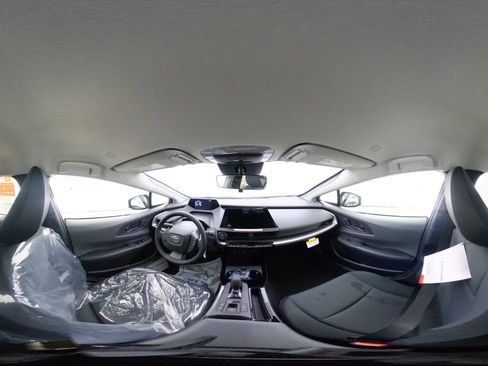New 2026 Toyota Prius LE image 33