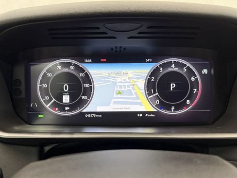 Used 2020 Land Rover Discovery HSE AWD/4WD image 19