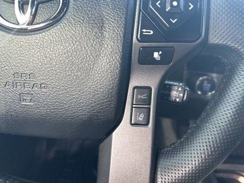Used 2023 Toyota Tacoma TRD Off-Road image 19