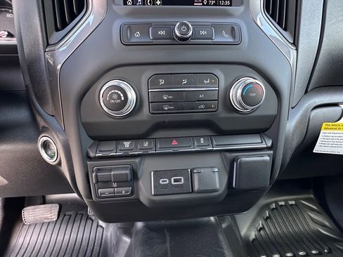 New 2025 GMC Sierra 3500 Pro w/ Convenience Package AWD/4WD image 18