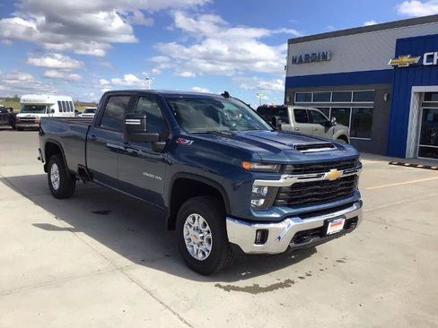 New 2026 Chevrolet Silverado 3500 LT AWD/4WD image 8