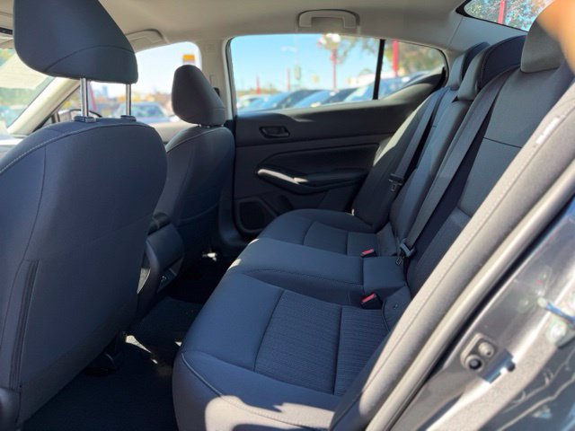 Used 2025 Nissan Altima 2.5 SV AWD/4WD image 22