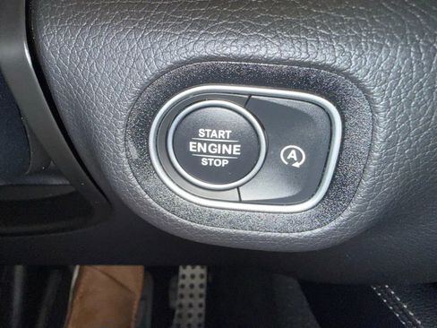 Used 2023 Mercedes-Benz GLS 450 GLS 450 4MATIC Sport Utility 4 image 45