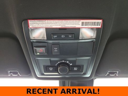 Used 2021 Toyota Tacoma TRD Off-Road image 10