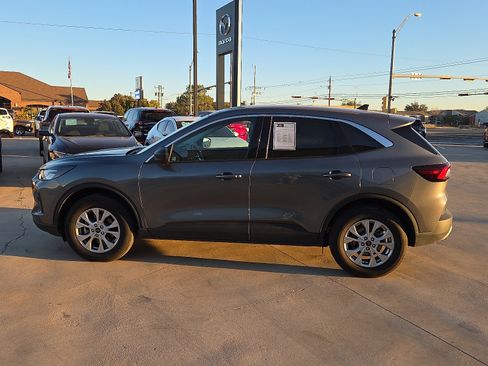 Used 2024 Ford Escape Active w/ Tech Pack #1 image 3