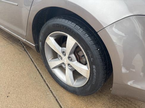 Used 2012 Chevrolet Malibu LT w/ Power Convenience Package image 11