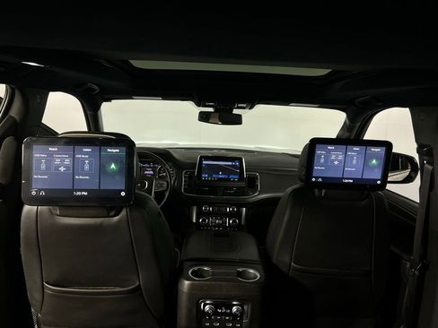 Used 2021 GMC Yukon SLT w/ SLT Luxury Plus Package image 42