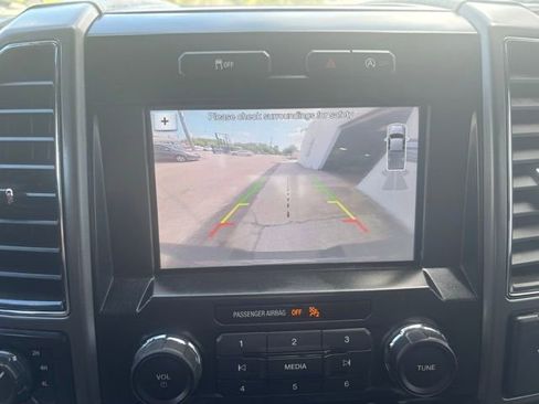 Used 2017 Ford F150 XLT w/ Equipment Group 302A Luxury image 29