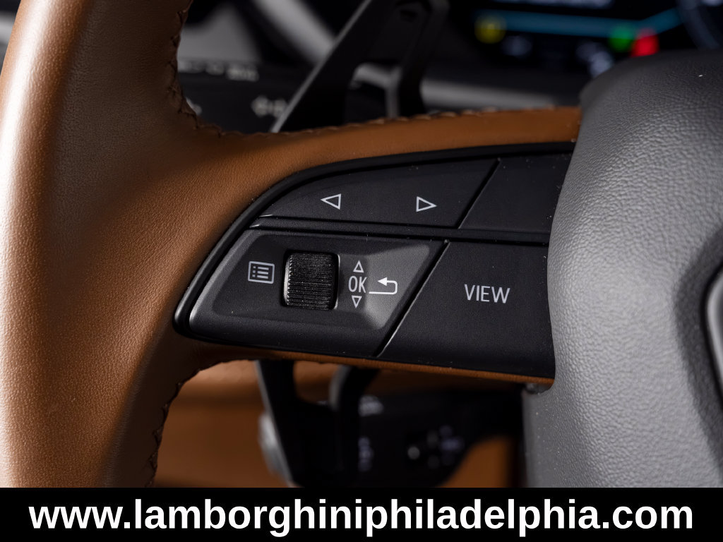 Used 2025 Lamborghini Urus SE AWD/4WD image 29