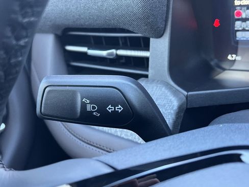 New 2026 Ford Explorer Platinum image 11