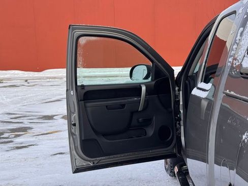 Used 2013 Chevrolet Silverado 1500 LT w/ All-Star Edition image 4