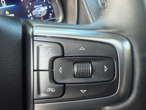 Used 2024 Chevrolet Suburban Z71 w/ Off-Road Capability Package image 26