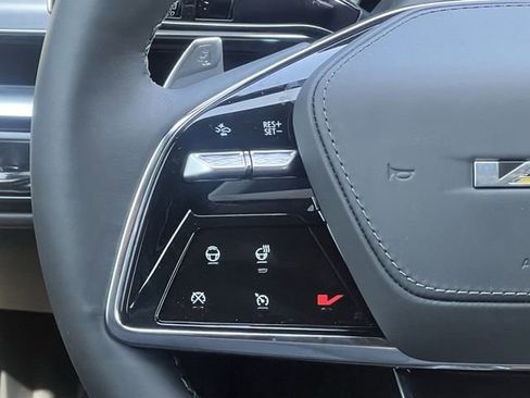 New 2026 Cadillac Lyriq V image 12