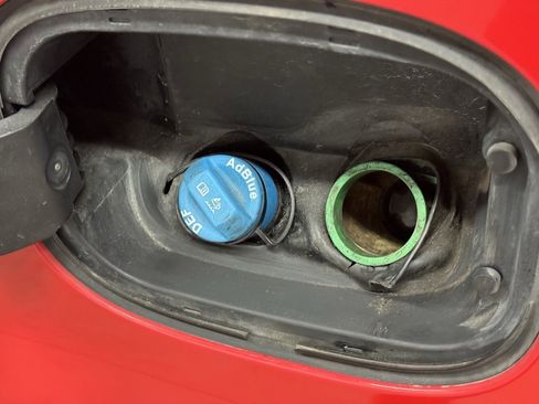 Used 2021 GMC Sierra 1500 Elevation w/ Preferred Package image 38