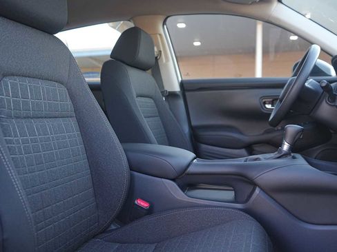 New 2026 Honda HR-V LX image 14