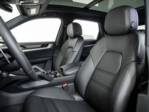 New 2026 Porsche Cayenne S AWD/4WD image 5