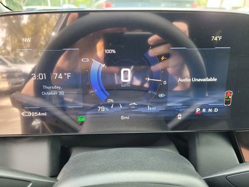 New 2026 Chevrolet Equinox EV LT image 34