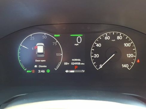 Used 2024 Honda CR-V Sport image 17