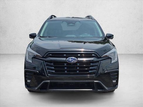 Used 2023 Subaru Ascent Onyx Edition Limited AWD/4WD image 2