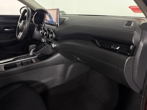 Used 2025 Nissan Sentra SV w/ All-Weather Package FWD image 31