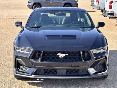 Used 2025 Ford Mustang GT Premium RWD image 3
