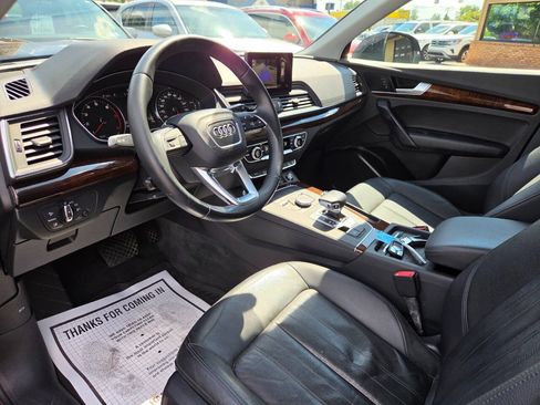 Used 2020 Audi Q5 2.0T Premium w/ Convenience Package AWD/4WD image 11