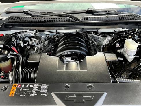 Used 2018 Chevrolet Silverado 1500 LTZ Z71 image 9