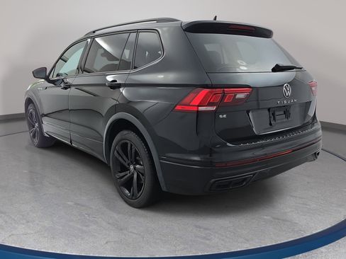Used 2023 Volkswagen Tiguan SE R-Line FWD image 7