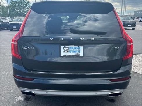 Used 2021 Volvo XC90 T6 Momentum w/ Advanced Package AWD/4WD image 4